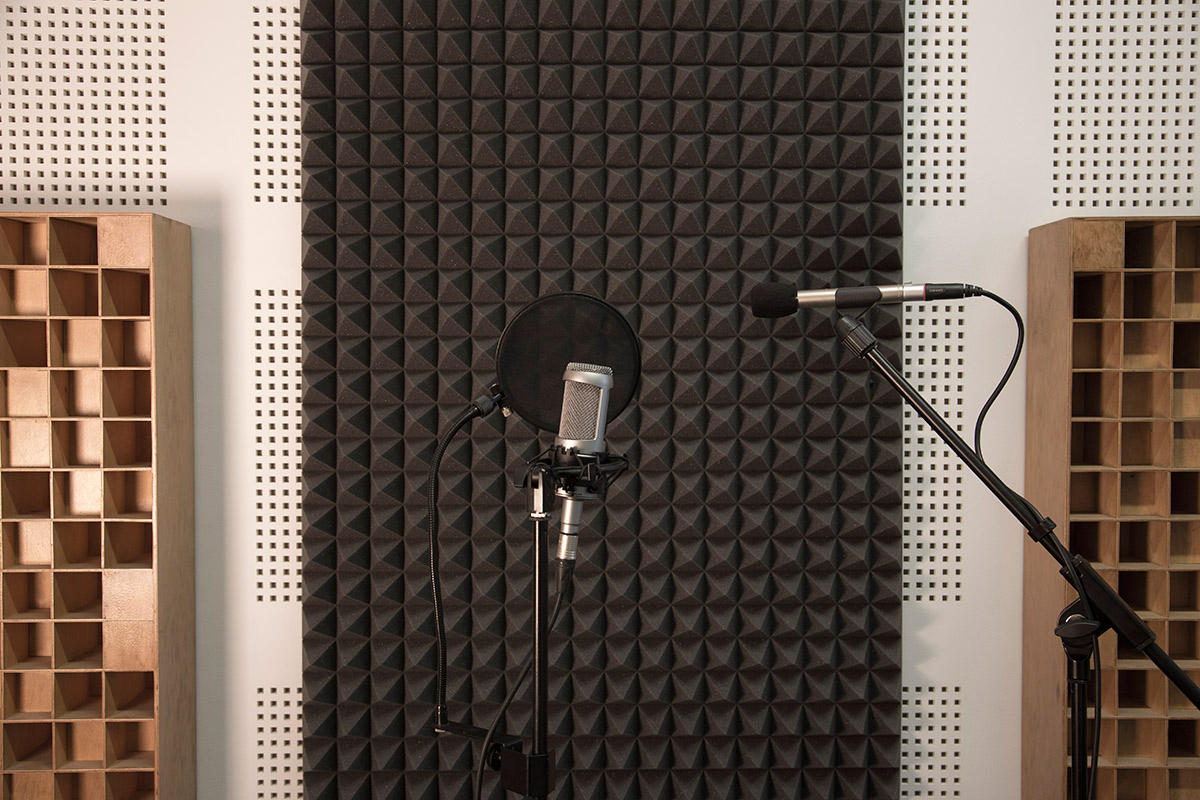 Piramidki akustyczne 8 cm